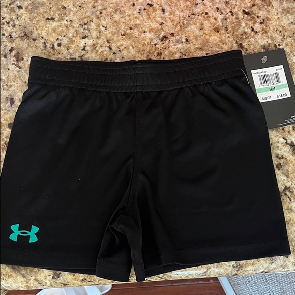 Under Armour Black Shorts with Green Logo - Picture 1 of 2